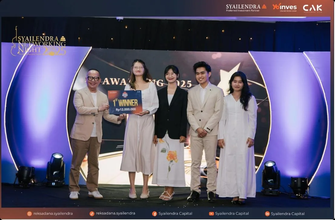 Penerima penghargaan pada Syailendra Networking Night 2025